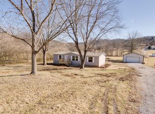 417 Lebanon Hwy, Carthage, TN 37030
