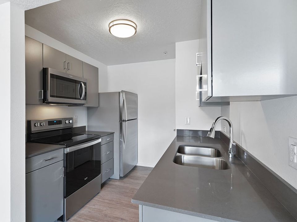 Shoreline Interior-5