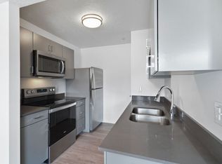 Shoreline, North Salt Lake, UT 84054