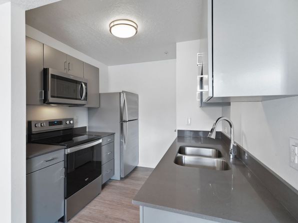 882 W Foxboro Dr #G-G205