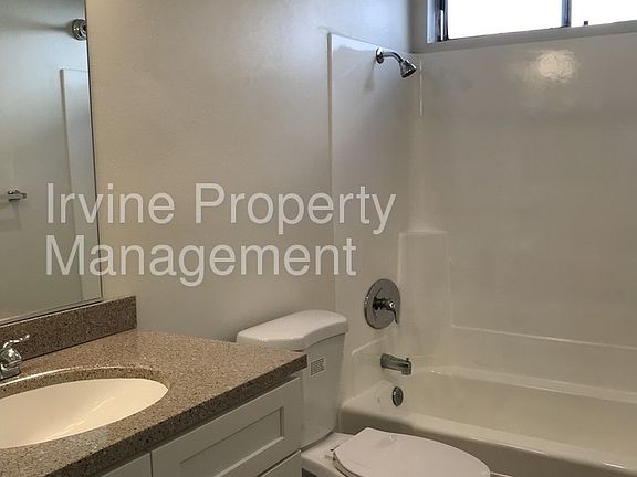 5th image of 2650 E Park Ln APT B