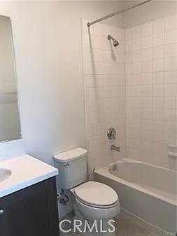 19042 Martino Ct — Photo 24