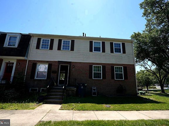 2nd image of 12836 Claxton Dr #4