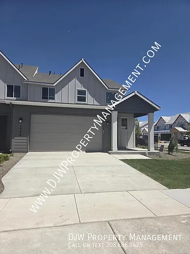 1724 N Big Star Ave Photo 1