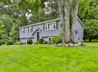 17 Marquand Ln, Newburyport, MA 01950