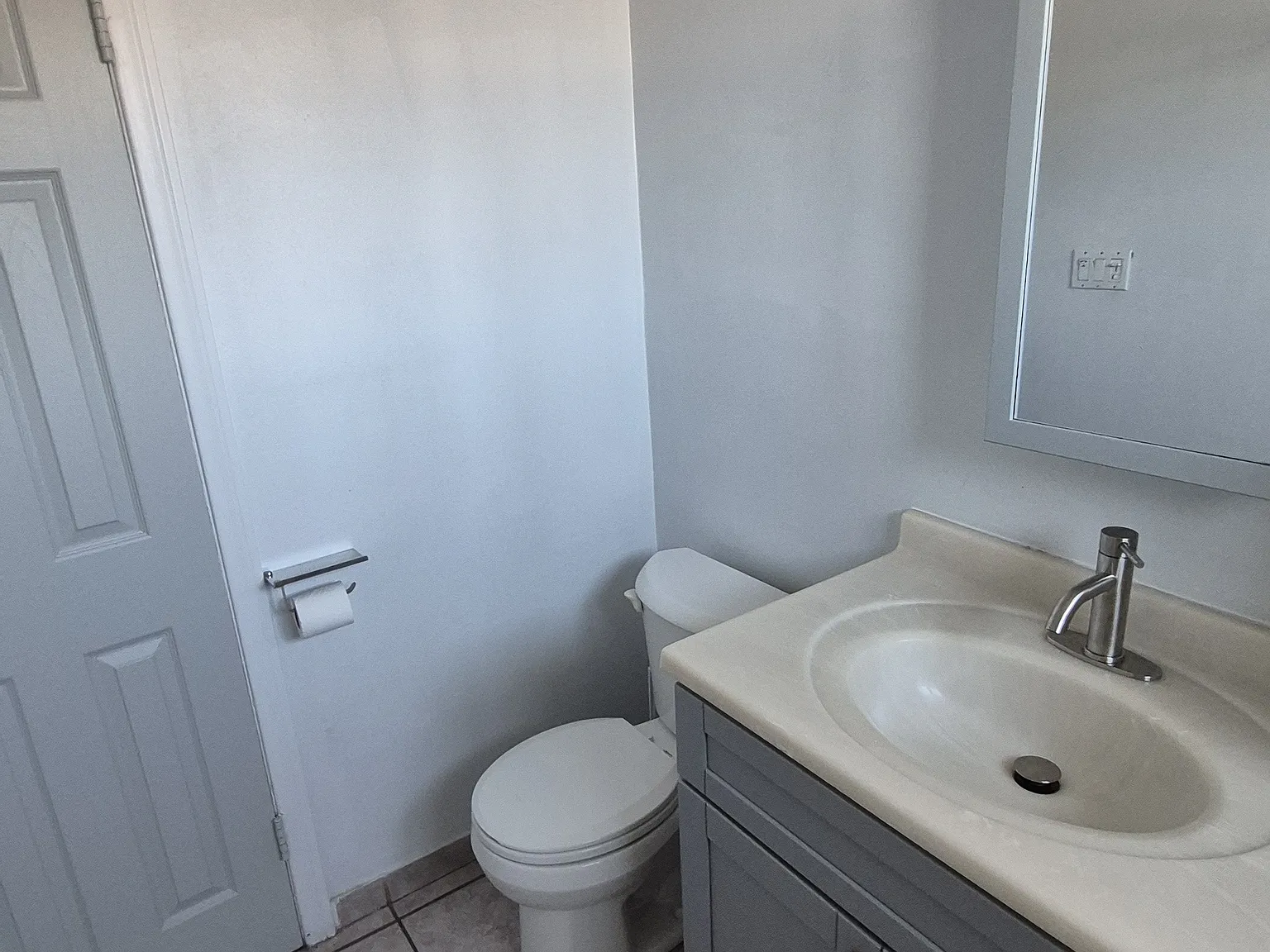 3 bed, 1300 sqft, $3,000 — Photo 3