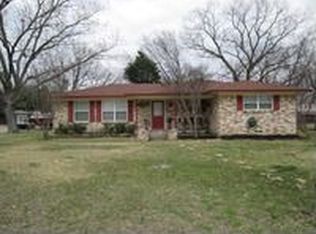 4006 Skyline Dr, Rowlett, TX 75088