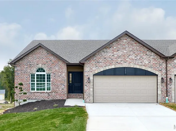 153 Canyon Creek Cir, Moscow Mills, MO 63362