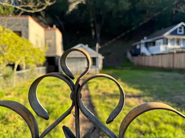 59 Wood Lane, Fairfax, CA 94930