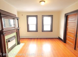 131 Florida St APT 3R, Springfield, MA 01109