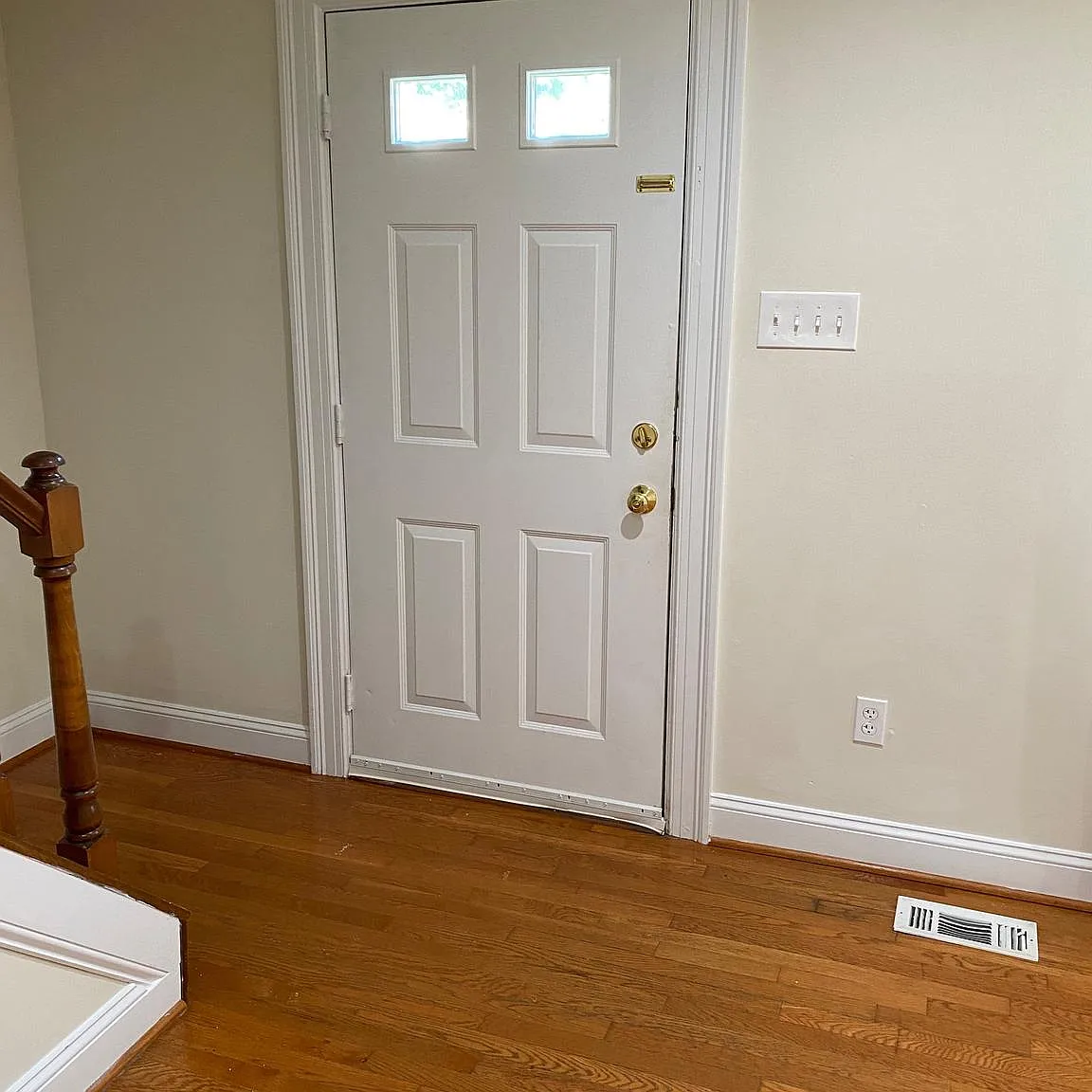 3 bed, 3.0 bath, 1460 sqft, $3,000 — Photo 2