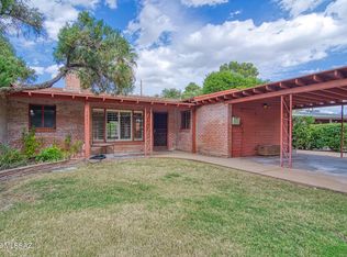 2823 E McKenzie St, Tucson, AZ 85716