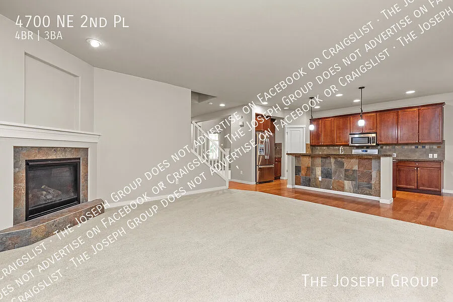 Delightful Renton 4-Bedroom Haven — Photo 4