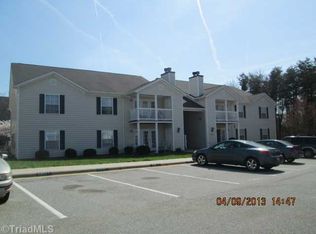 7131 W Friendly Ave APT A, Greensboro, NC 27410