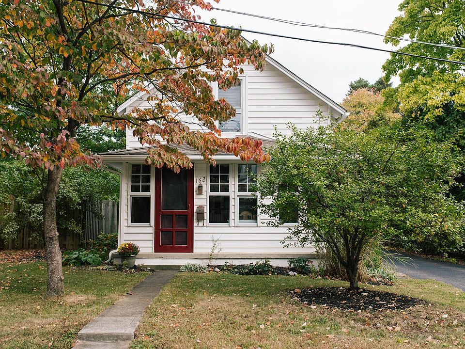 1st image of 162 Franklin Ave