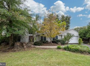 401 Bonnie Ln, Lansdale, PA 19446