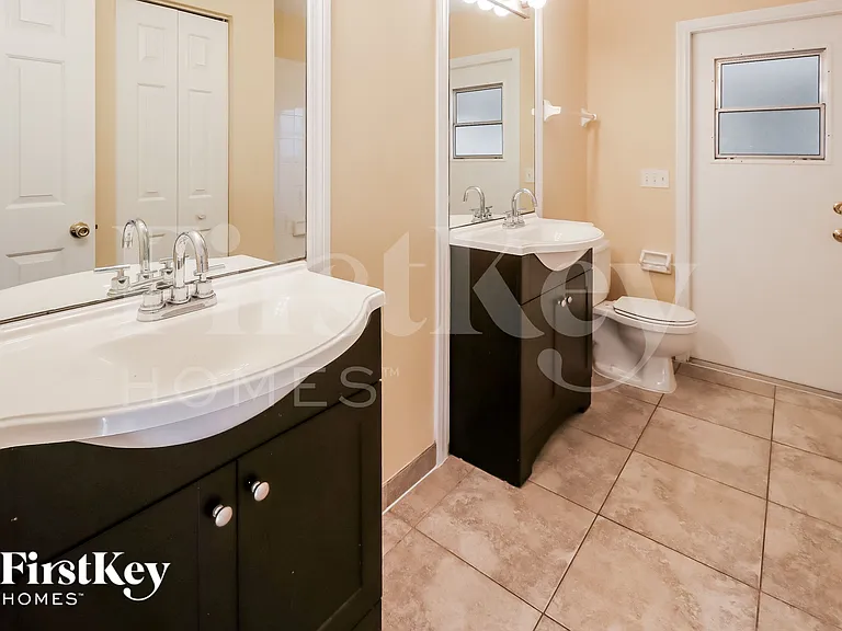2078 SW Idaho Ln — Photo 9