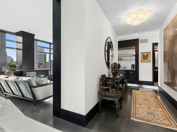 450 East 83rd Street PH1B image 15 of 16