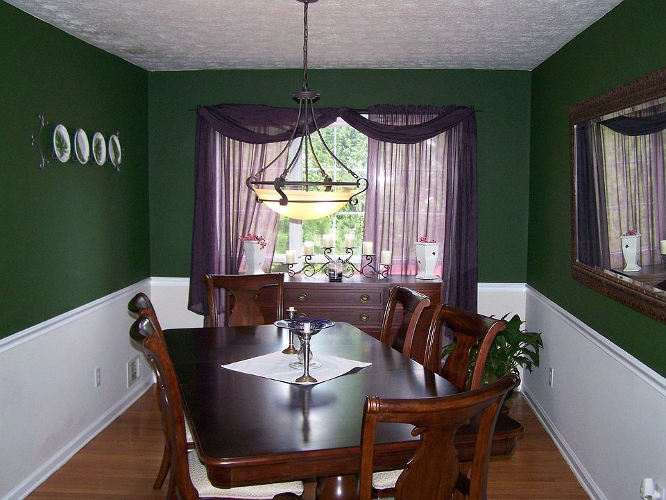 formal dining room