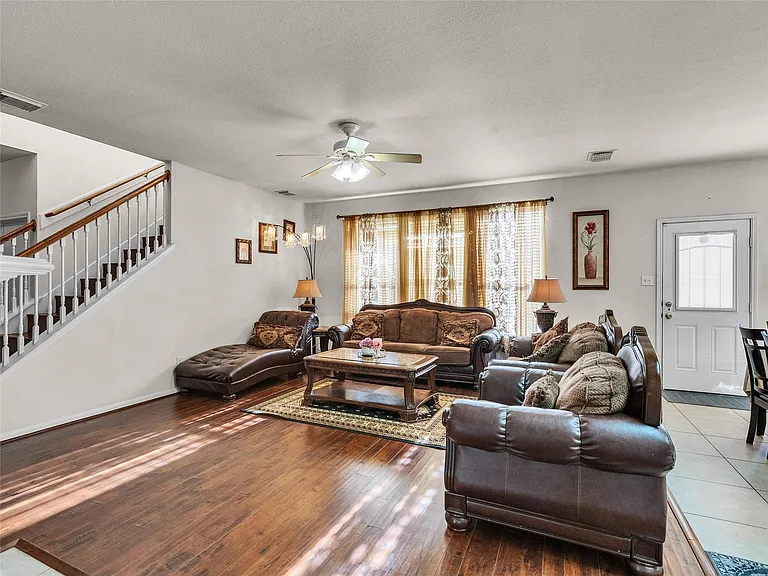 5514 Gatesprings Ln — Photo 16