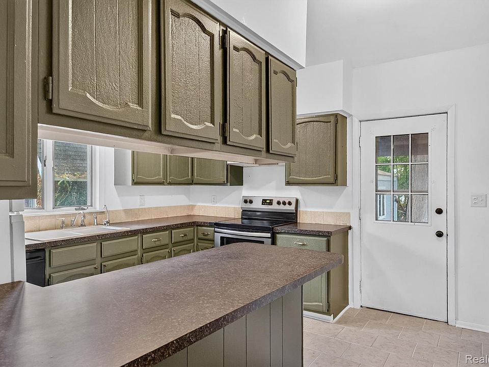 1314 Hancock St, photo 17