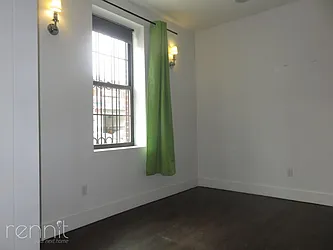 Rented by Rennit Inc.