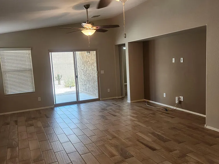 18418 W Getty Dr — Photo 19