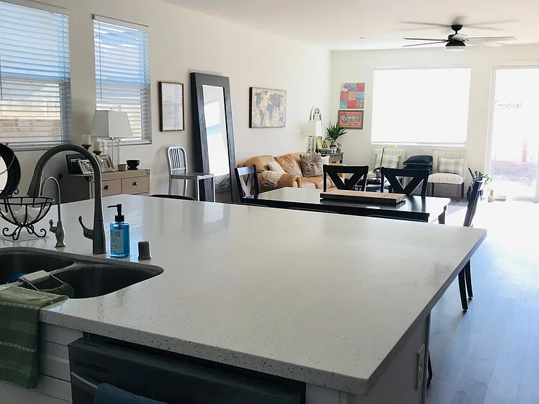 Summit Dr — Photo 4