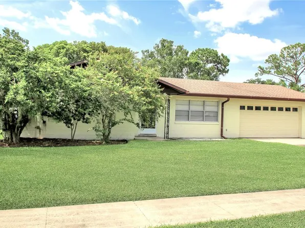 102 Garden Ct, Sanford, FL 32771