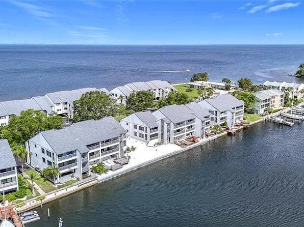 809 Bahia Del Sol Dr #72, Ruskin, FL 33570