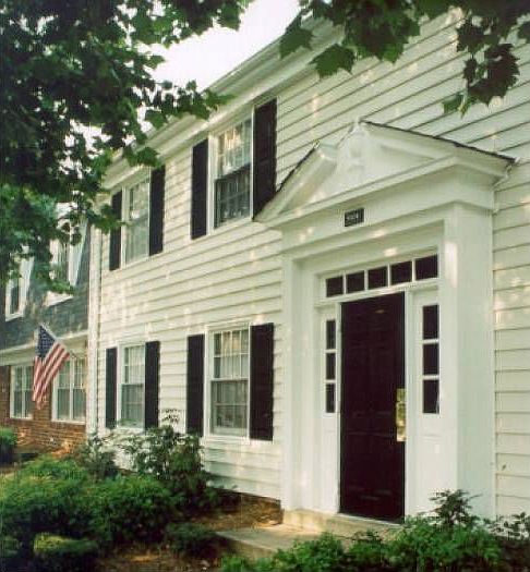 Colonial Apartments!