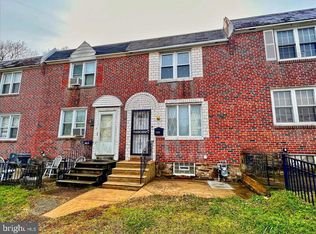 964 Springfield Rd, Collingdale, PA 19023