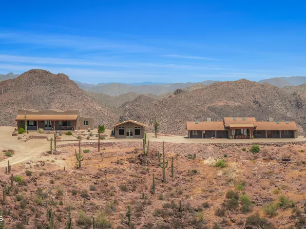 39801 S Bitter Creek Ln, Morristown, AZ 85342