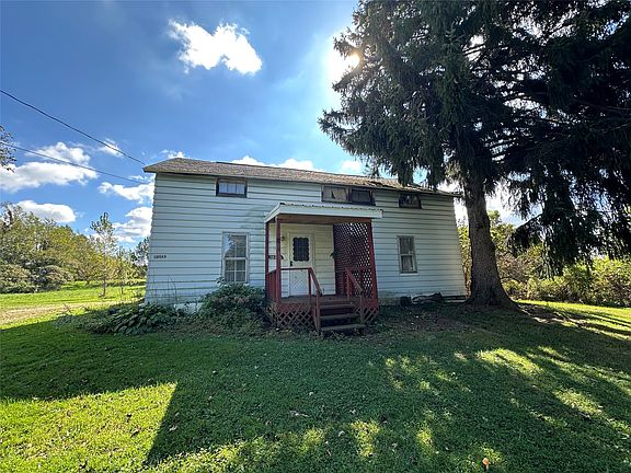 5th image of 10595 W Law Rd