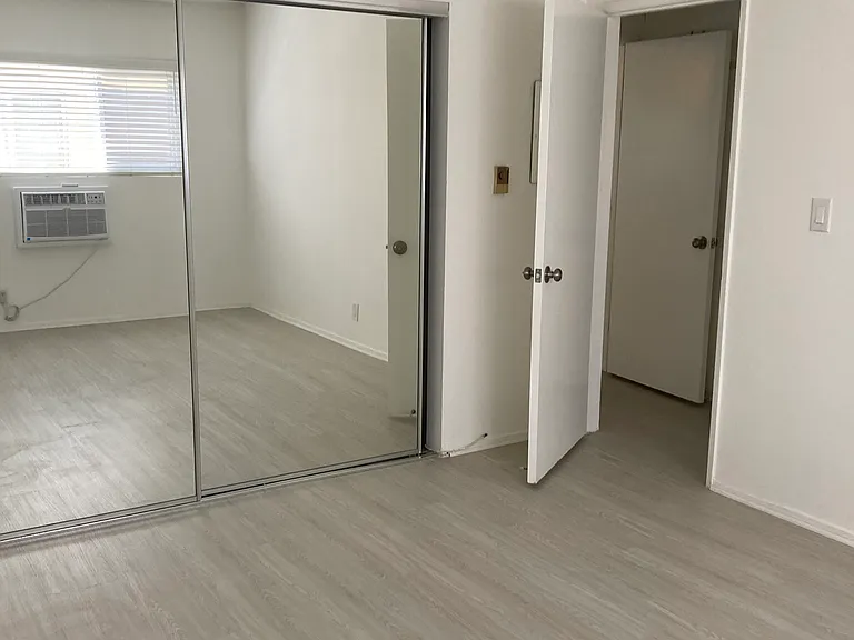 Unit 108 1 + 1