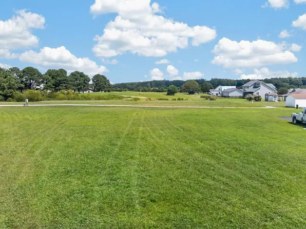 337 Navigator Dr #337, Greenbackville, VA 23356