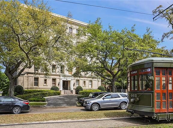 3rd image of 5421 Saint Charles Ave APT 3A