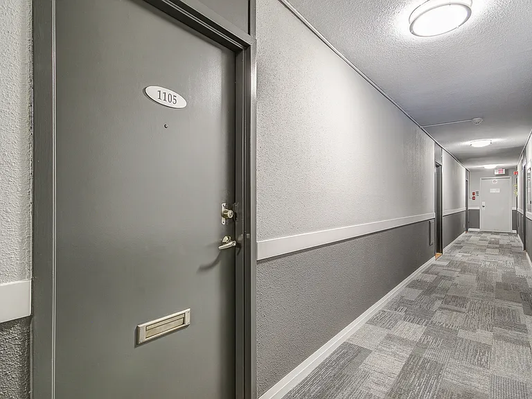 88 Erskine Ave — Photo 24