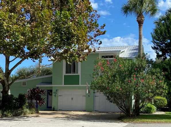 411 S Pine St, New Smyrna Beach, FL 32169