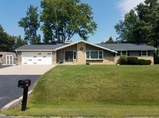 9800 W Green Tree Rd, Milwaukee, WI 53224