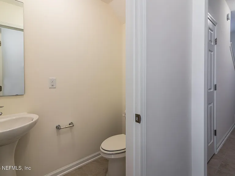 129 Moultrie Village Ln — Photo 4