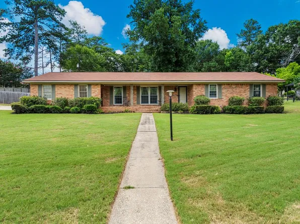2608 40th Pl, Phenix City, AL 36867