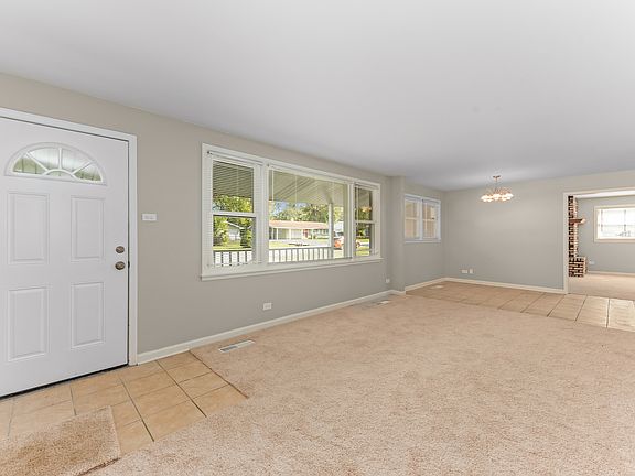 5th image of 18724 Baker Ave