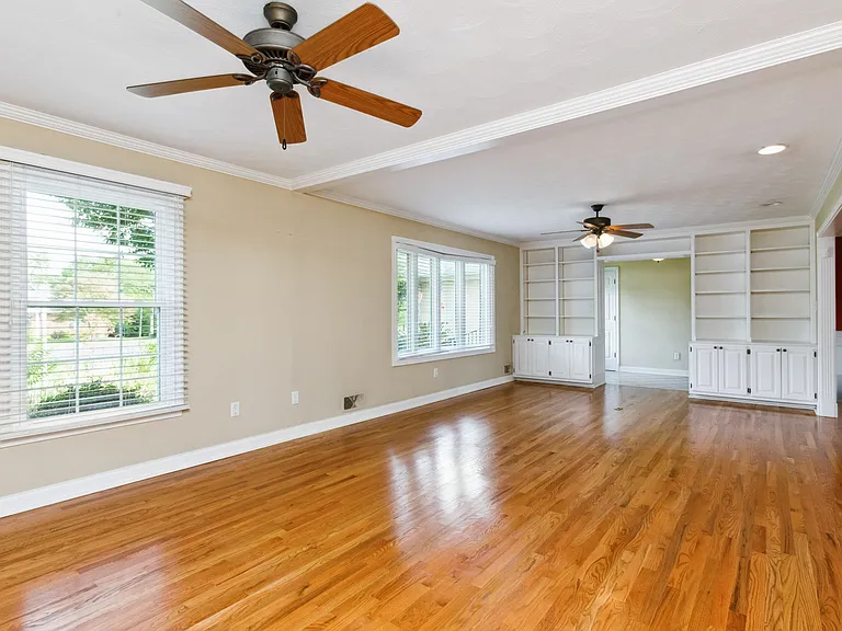 1605 Redwood Way — Photo 20