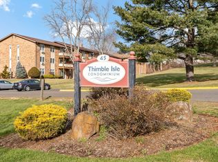 45 Jefferson Rd UNIT 1, Branford, CT 06405