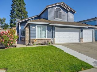 8873 Rembrant Ct, Elk Grove, CA 95624