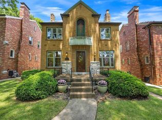 6455 Murdoch Ave, Saint Louis, MO 63109