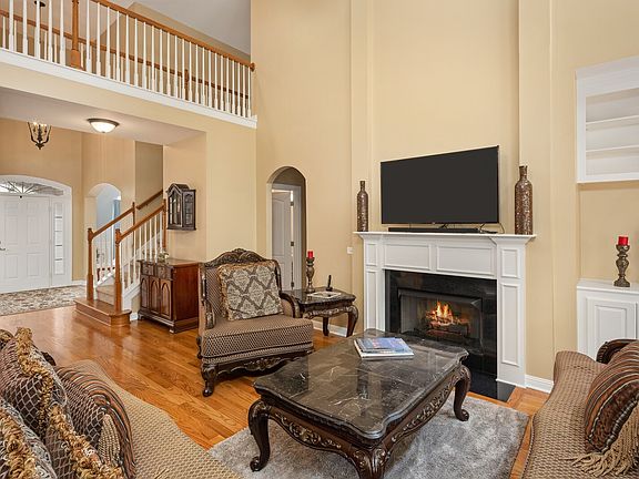 5th image of 1812 Turner Dr