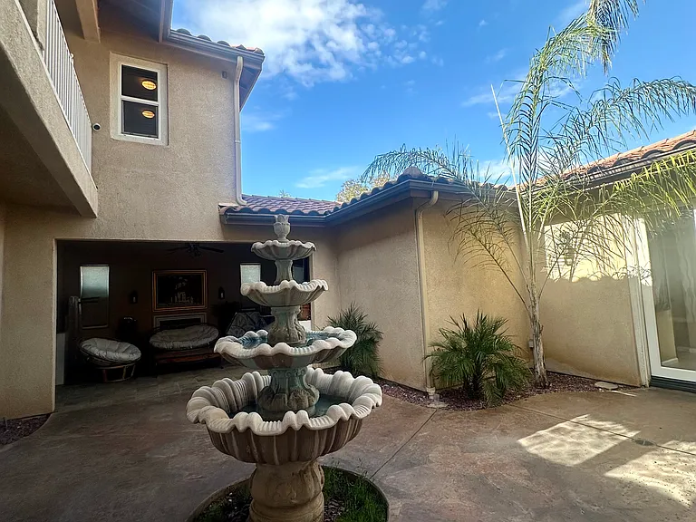 35018 Via Laguna — Photo 35