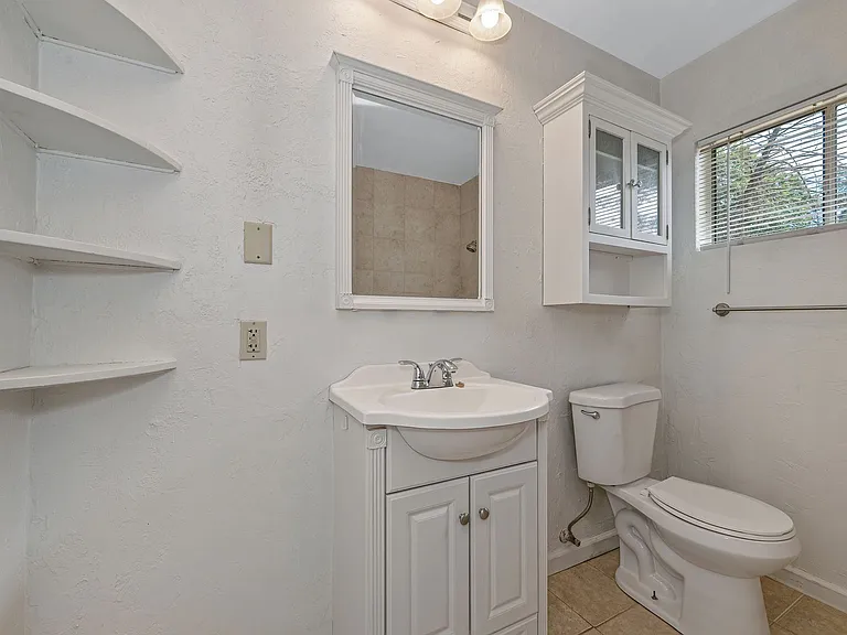 3210 Manzanita Ln — Photo 20